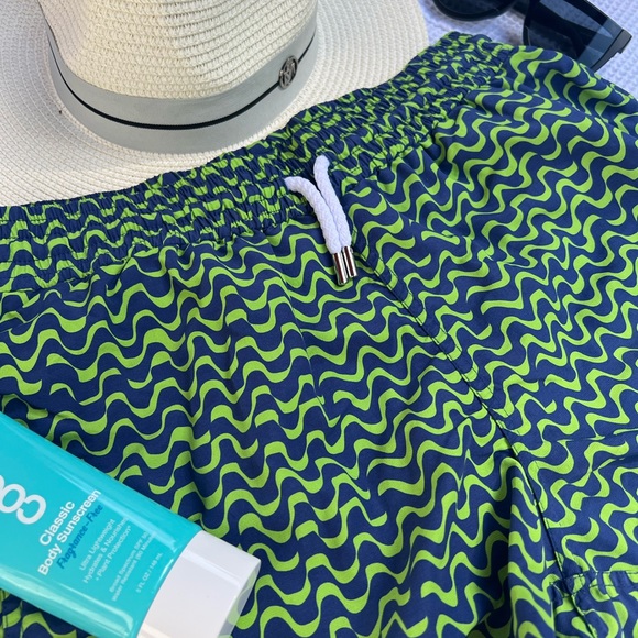 * 
IMPECCABLE CONDITION! * swim trunks! - Picture 4 of 13